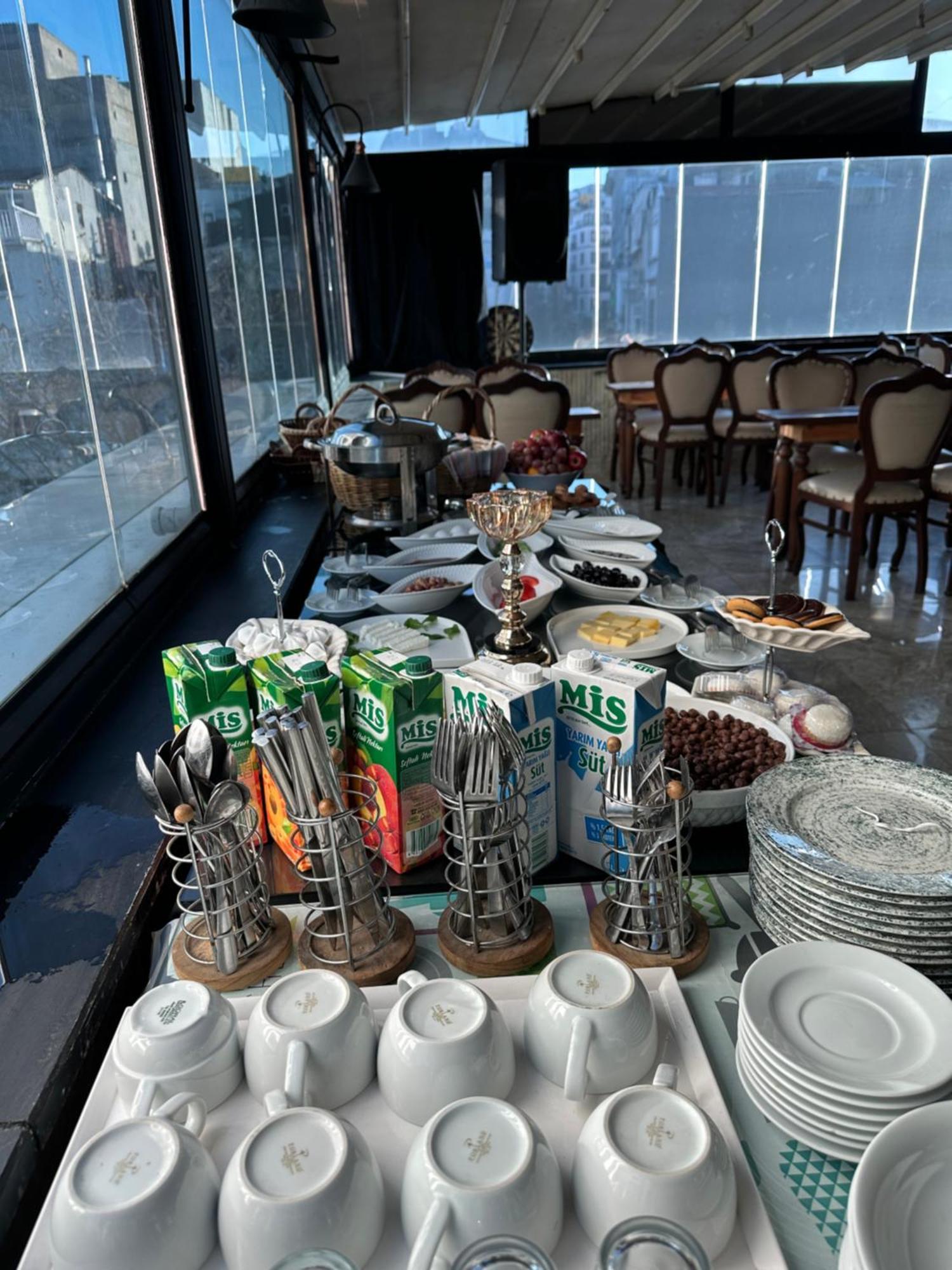 Napolyon Hotel Stambuł Zewnętrze zdjęcie